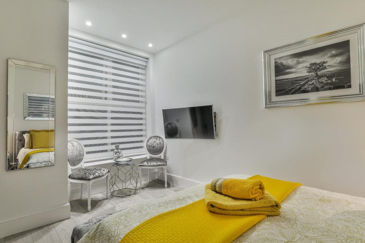 The Apartment - Ground Floor - Luxury For Up To 4 Guests Near Open Air Theatre And North Bay Scarborough Extérieur photo